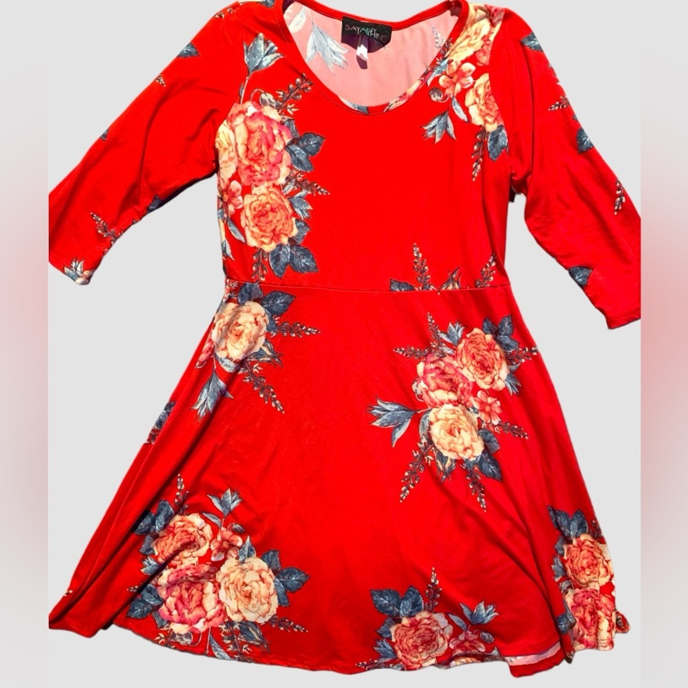 Red floral stretchy dress. Sz L or M